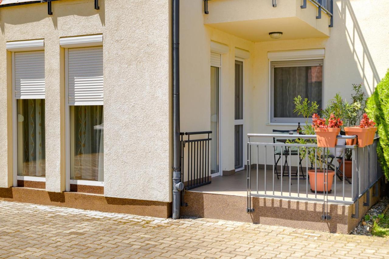 Bella Apartments No1 Hajdúszoboszló Exterior foto
